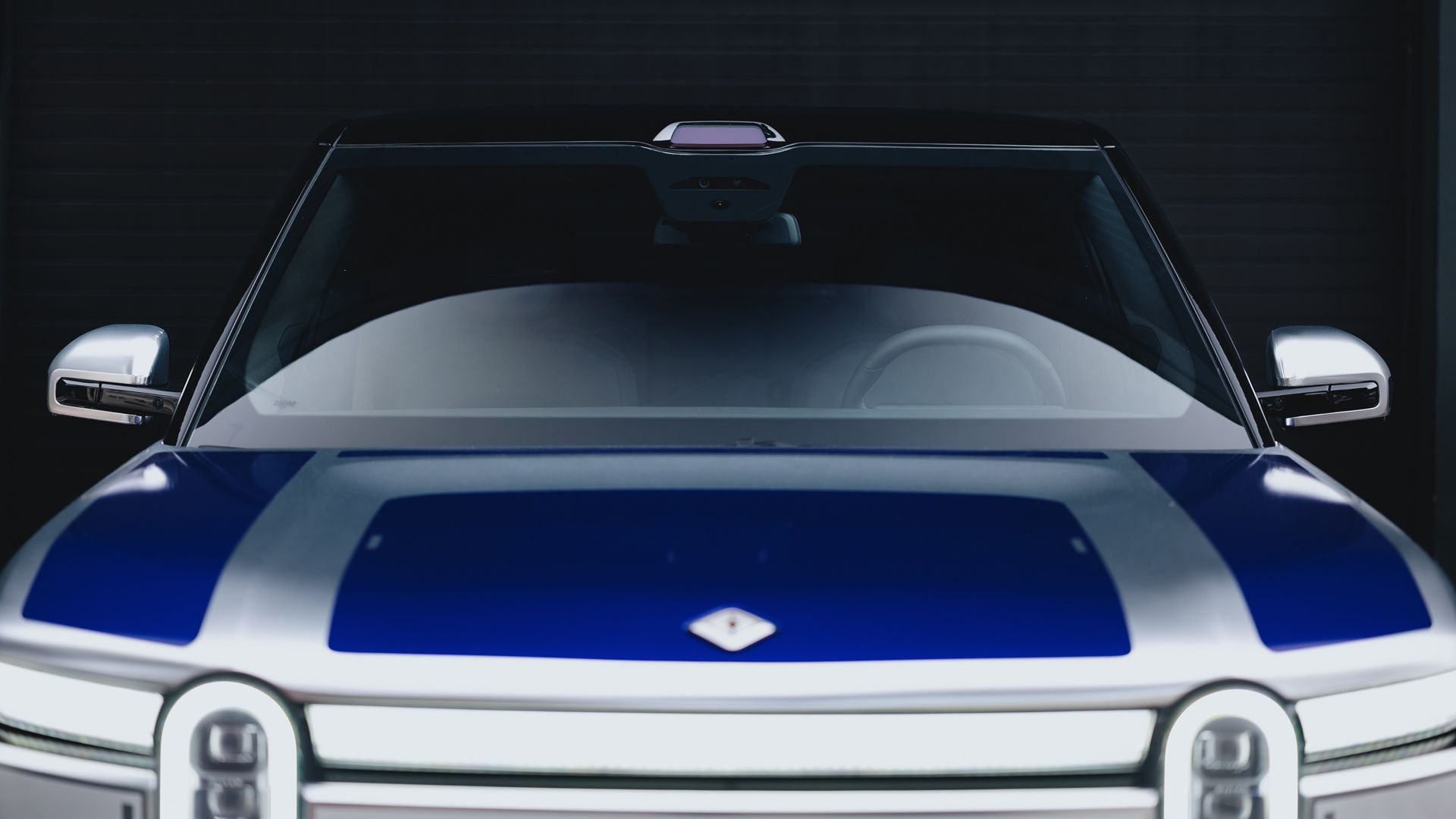 Rivian finally caves, gives the R2 SUV a Star Wars R2-D2 paint job