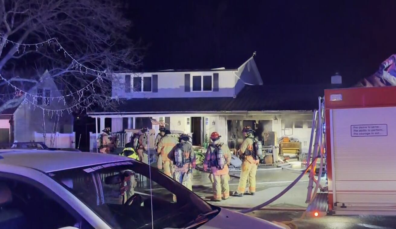LFR responds to early morning garage fire in southeast Lincoln