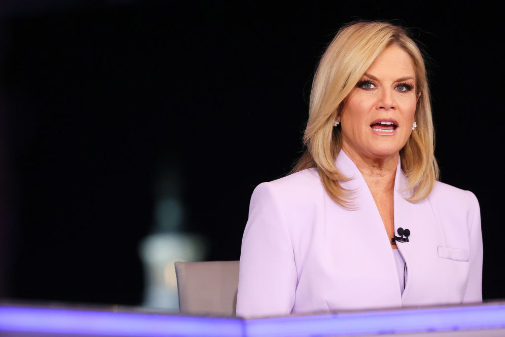 Fox News host fact checks economic claim live on air<br><br>