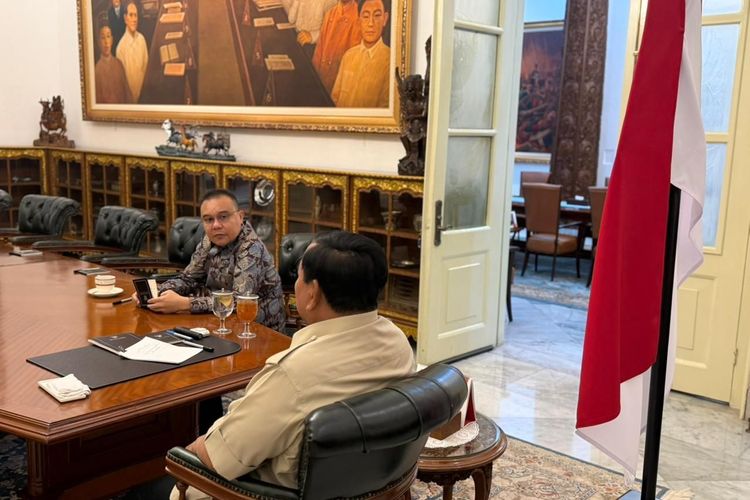 Prabowo Sambut Dasco di Istana, Bahas Ekonomi dan Pemulihan Bencana