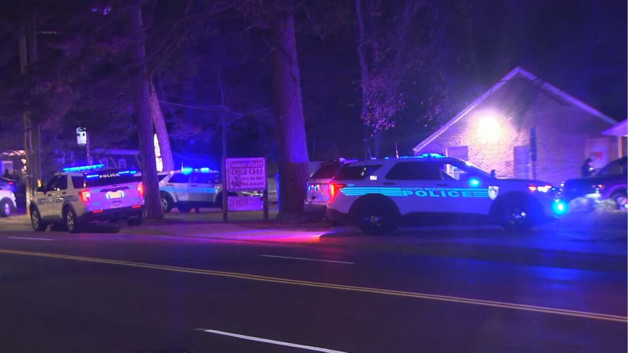 1 killed in shooting outside southeast Charlotte daycare