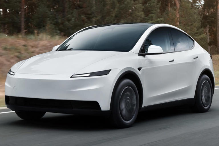 Tesla just lost its $7,500 tax credit—but its new 0% year-end deal ...