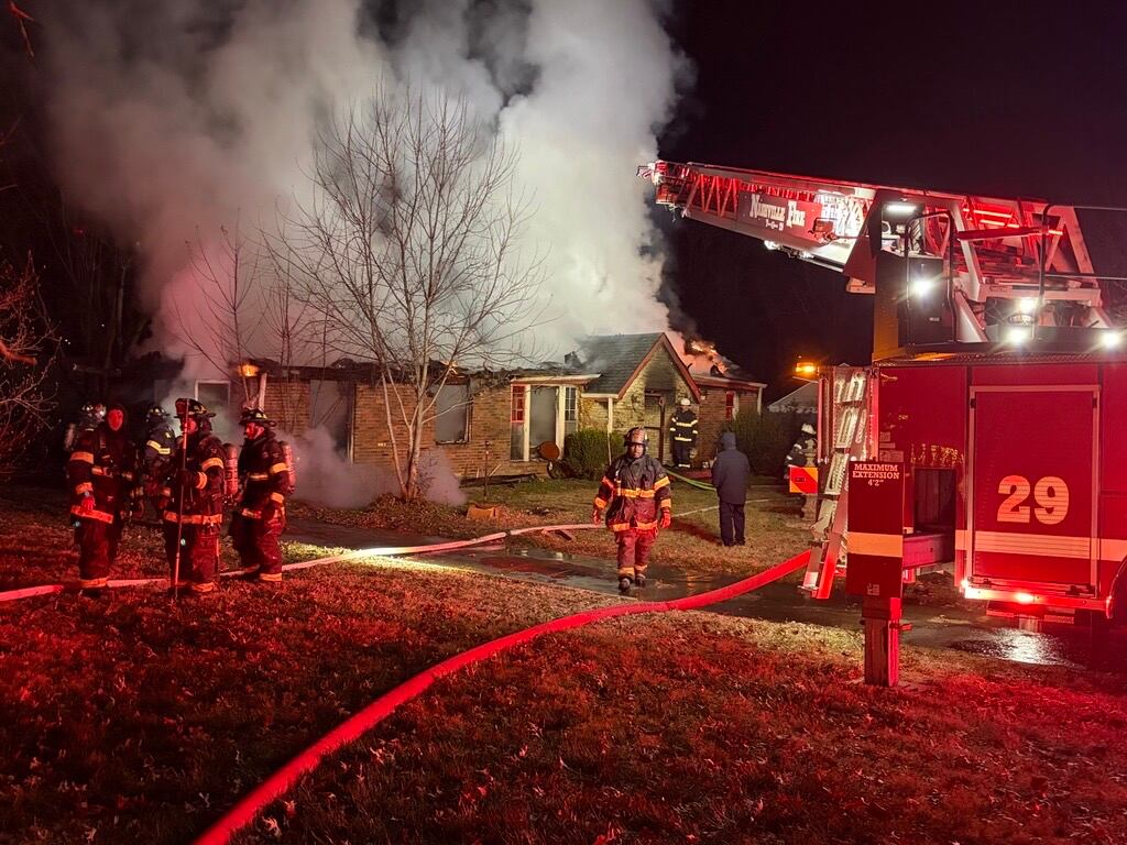 Elderly man found dead inside burning home in Nashville