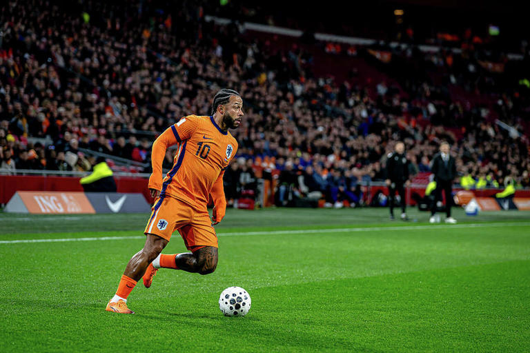 Netherlands forward Memphis Depay plays during the match between the Netherlands and Lithuania at the Johan Cruijff ArenA for the FIFA World Cup 2026 UEFA Qualifiers - Group G - Matchday 10 season 2025-2026 in Amsterdam, Netherlands, on November 17, 2025. (NurPhoto/NurPhoto via Getty Images)