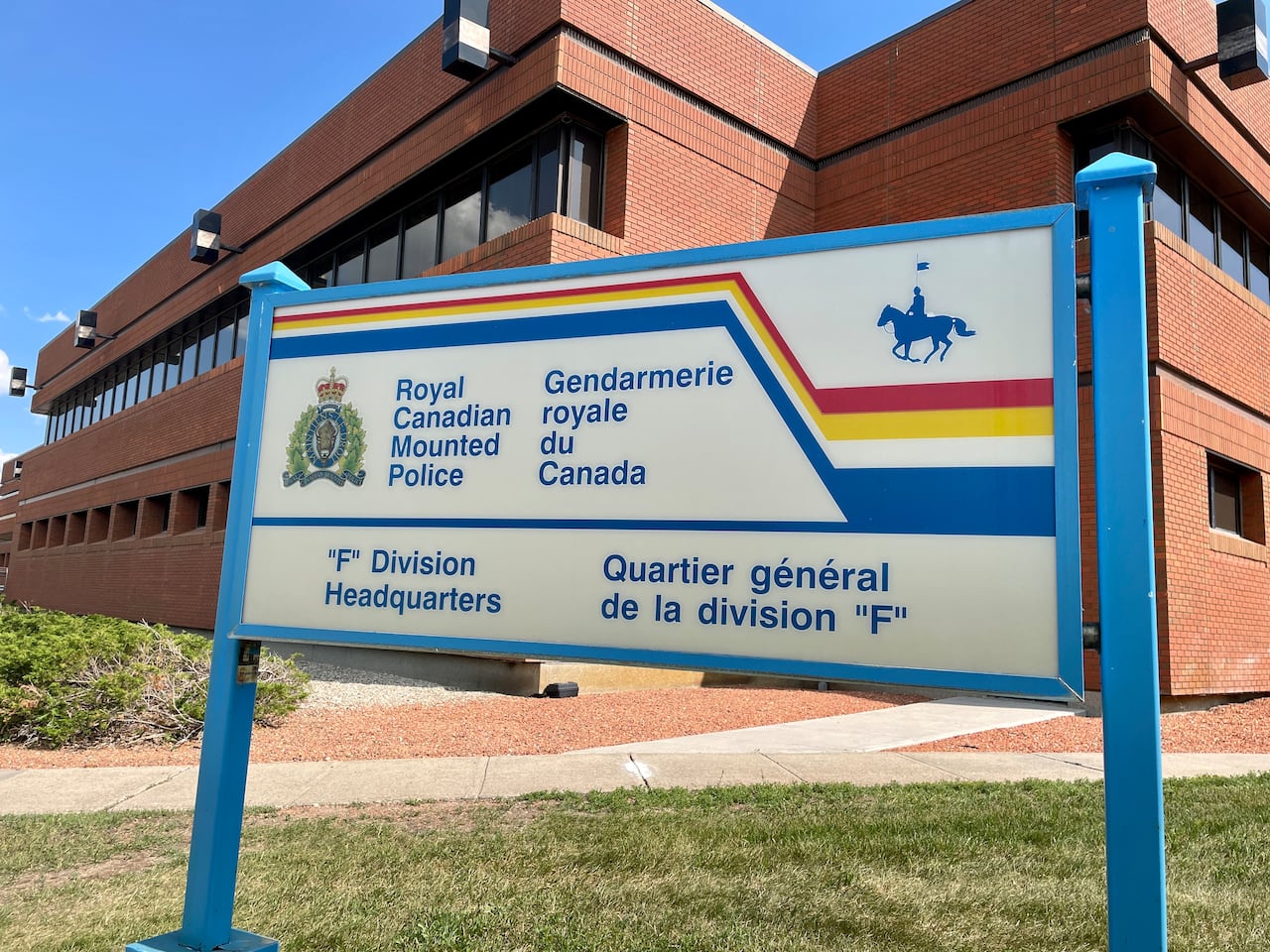 Saskatchewan RCMP investigate two suspicious deaths in North Battleford