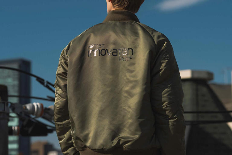 ノンネイティブ×フラグメント×アーティストプルーフ高機能ジャケット