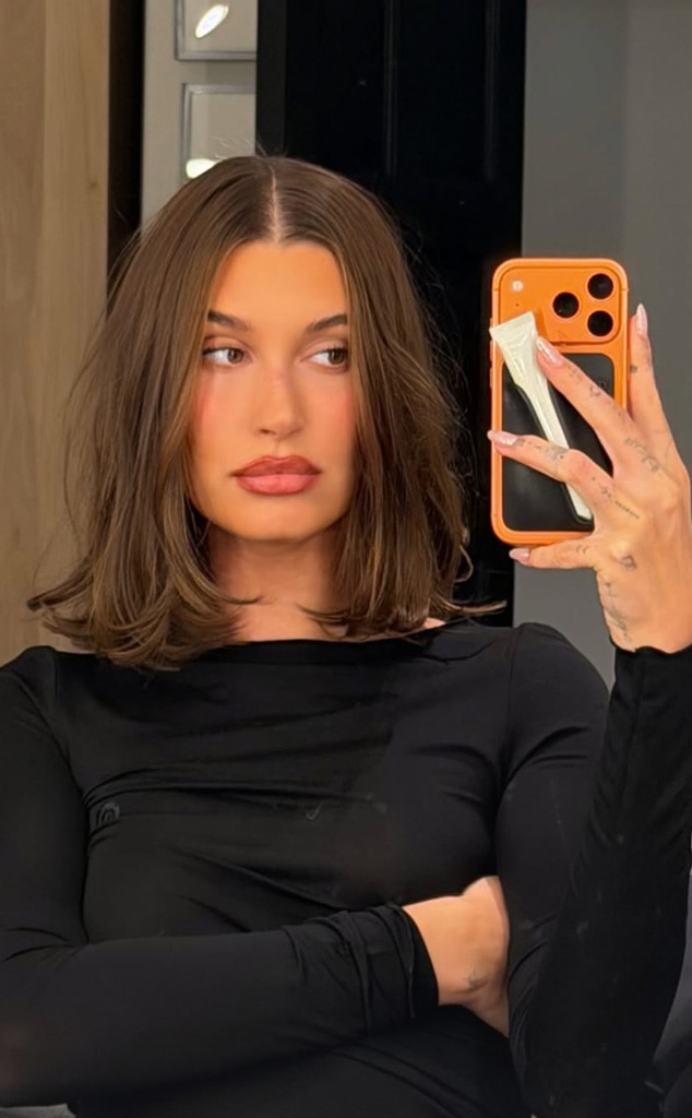 Hailey Bieber reveals chic short hair transformation