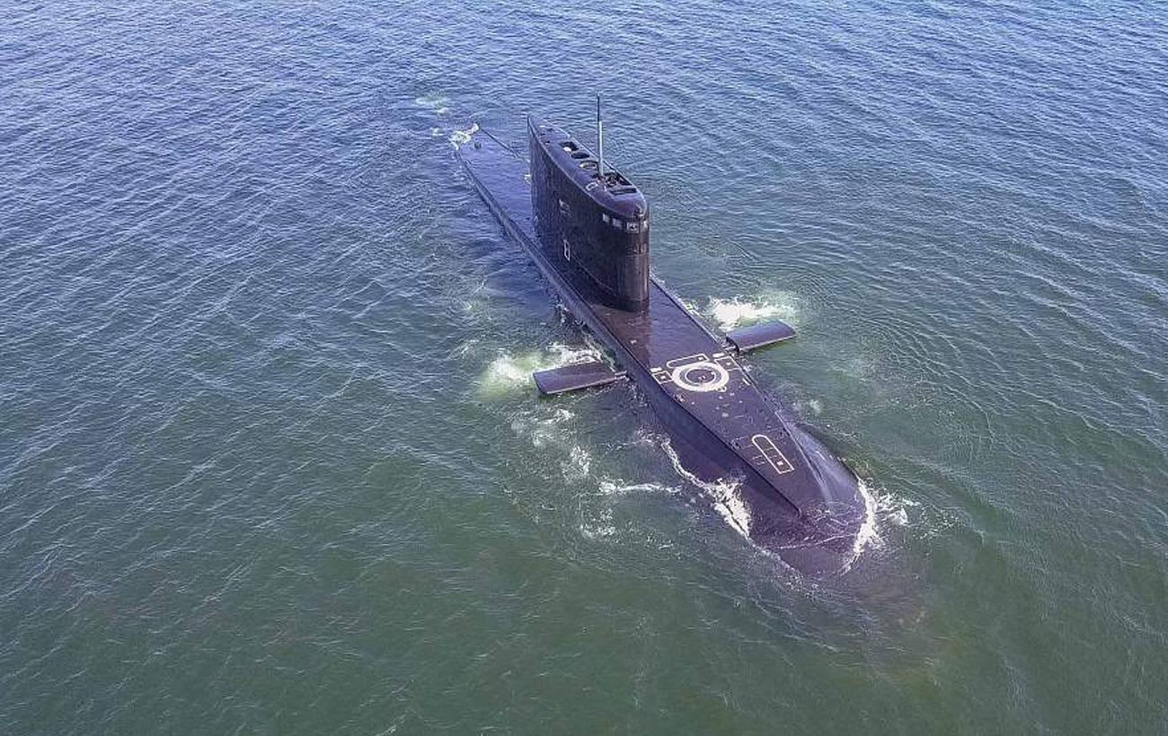 Ukrainian drones destroy Russian submarine for first time in history<br><br>