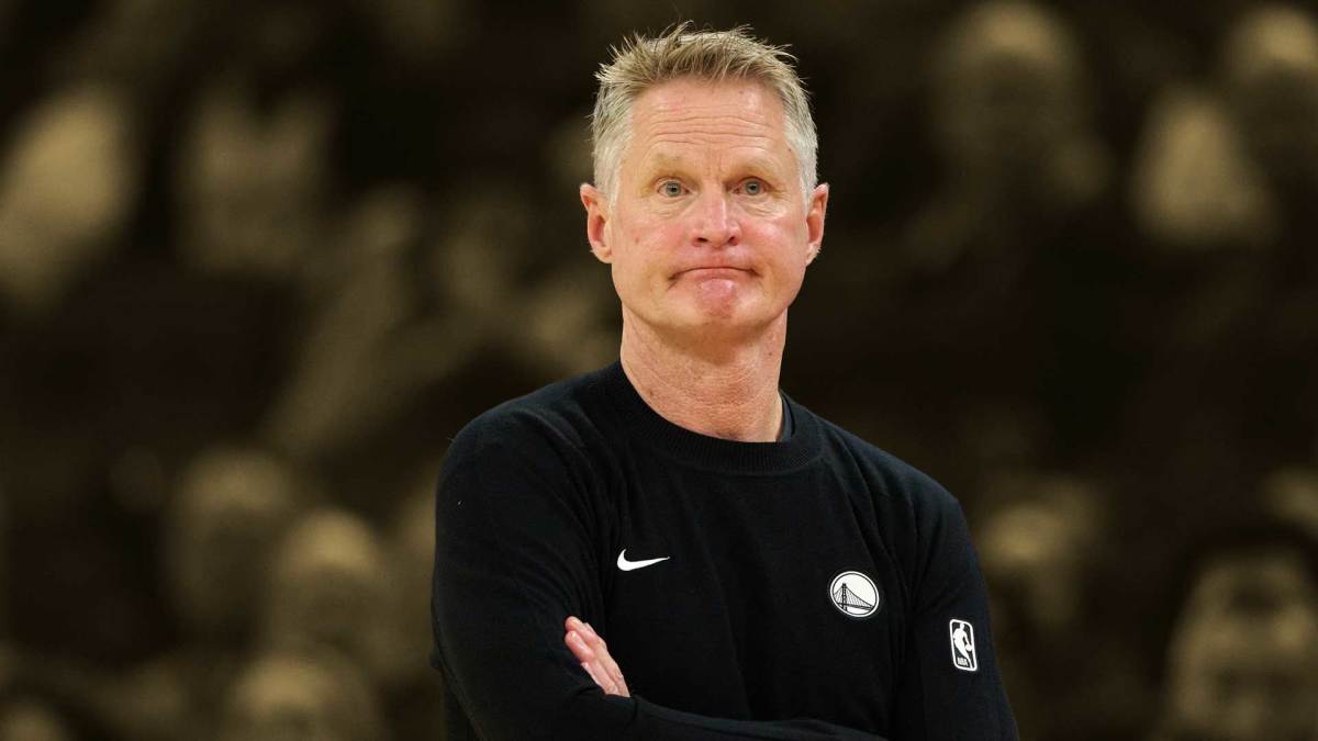 “What kind of idiot coach would blame that guy for that turnover ...