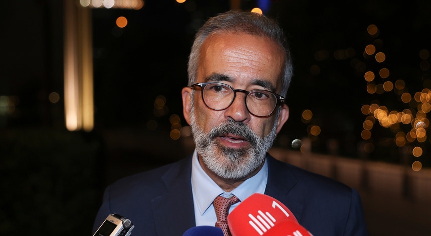 Rangel não se pronuncia sobre o caso do dinheiro apreendido a homem ...