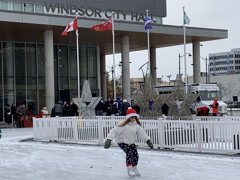 'More than just a sheet of ice' — Windsor opens City Hall Square ...