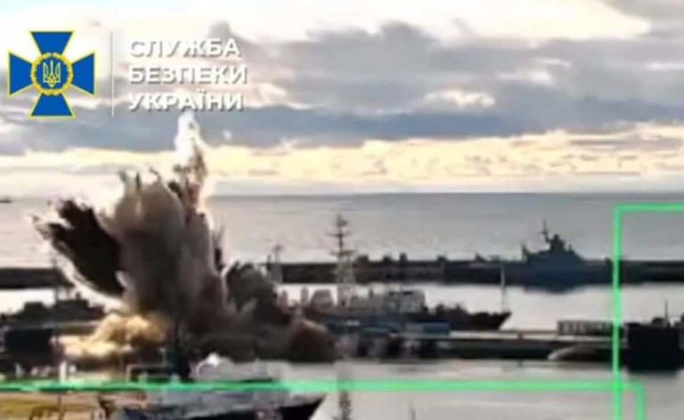 Video: Ukraine hits Russian submarine in first underwater drone attack
