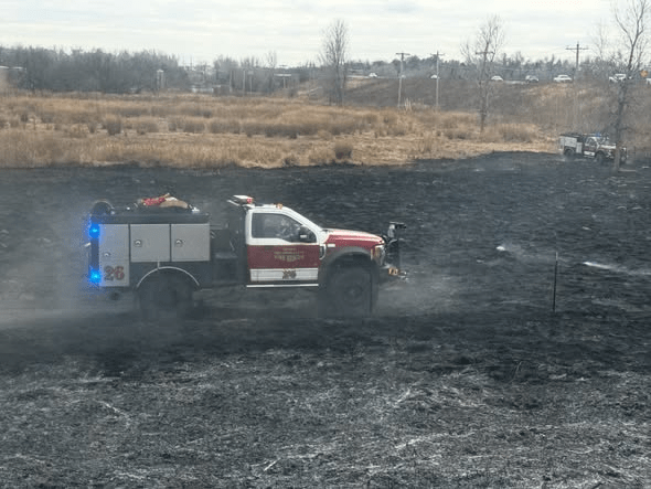 OKC fire crews respond to grassfire in SW OKC
