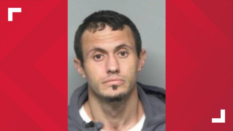Man accused of hitting deputy’s vehicle, fleeing with child in car ...