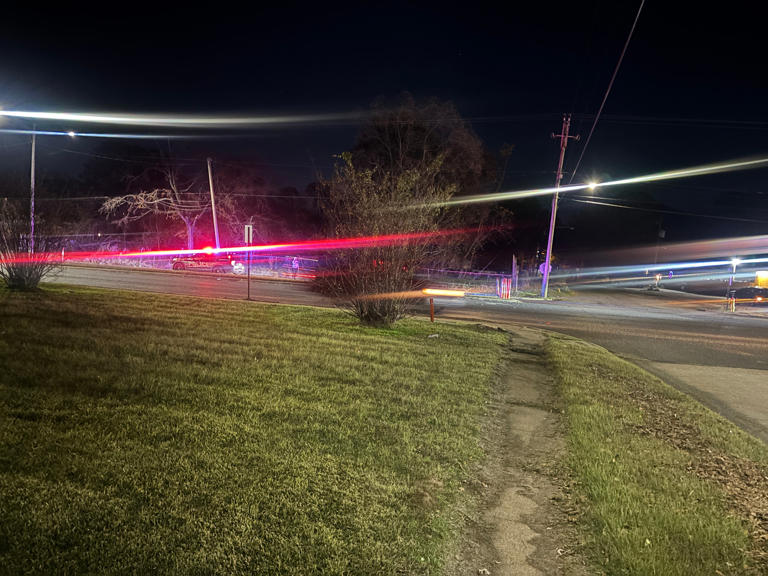 Teen girl dies after being hit by car in Shreveport; victim identified
