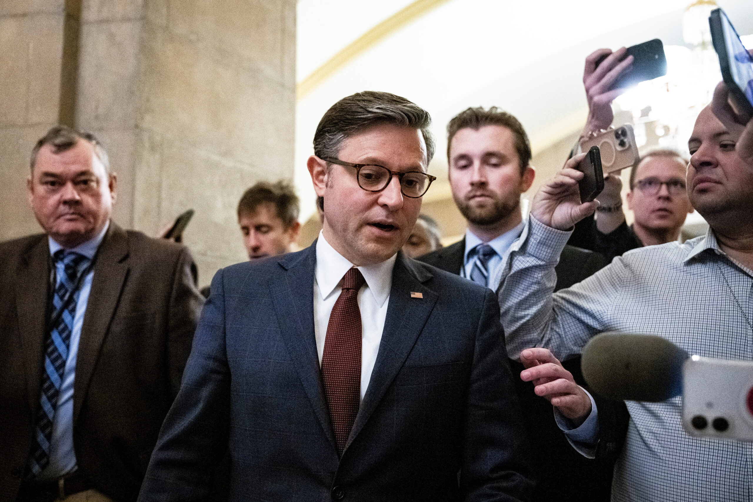 Breaking: House poised to end government shutdown after GOP approves ...