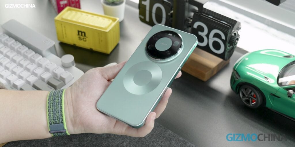 Huawei Mate 80 sales surge past 750,000 units as demand outpaces supply<br>