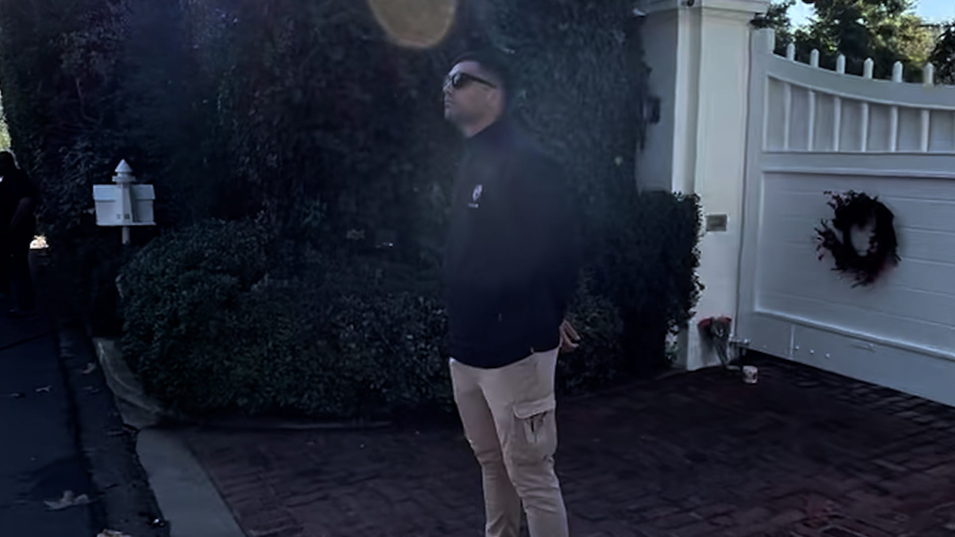 USA TODAY reporter describes situation in front of Rob Reiner's home ...