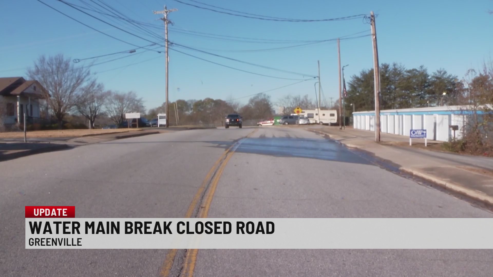 Water main break closes road in Greenville