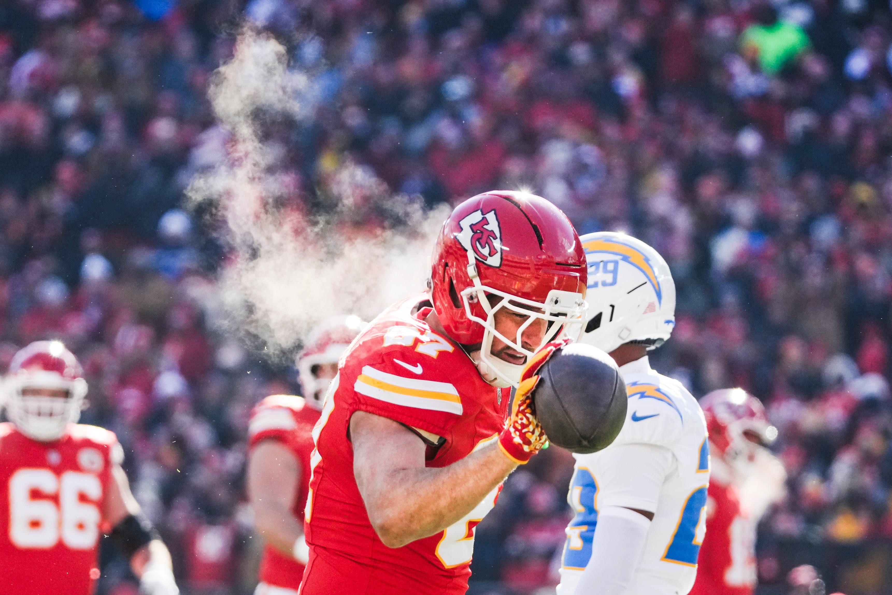 where-to-watch-kansas-city-chiefs-vs-titans-today-time-tv-channel