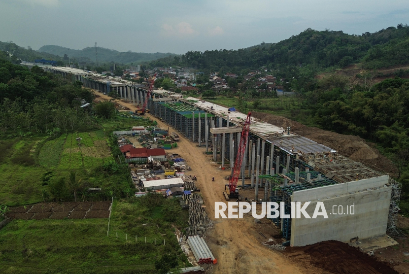 Bank Dunia Naikkan Proyeksi Pertumbuhan Ekonomi RI Jadi 5,2 Persen pada 2027