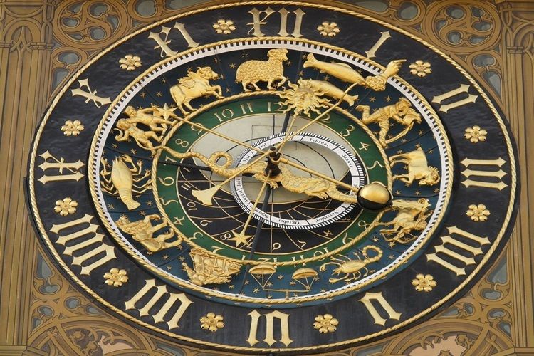 Empat zodiak siap raih keberuntungan 16 Desember 2025