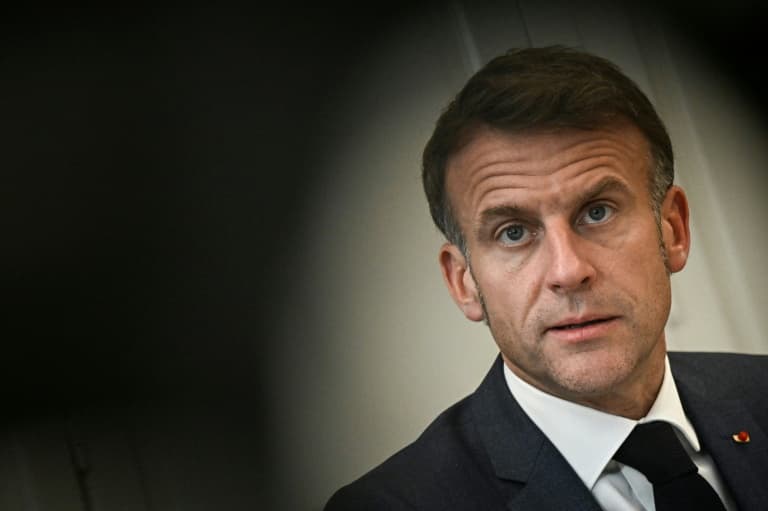 Emmanuel Macron assure que « la France s'opposerait de manière très ...