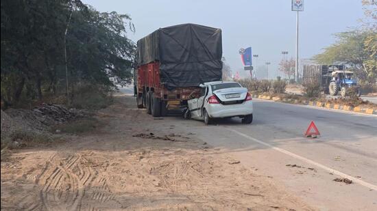 Woman, daughter killed as car rams into truck in Punjab’s Barnala