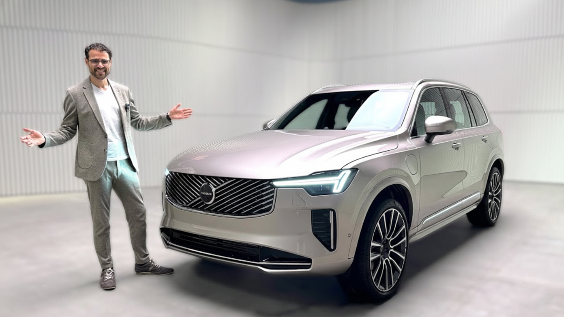 Volvo refreshes the XC90 instead of going fully electric