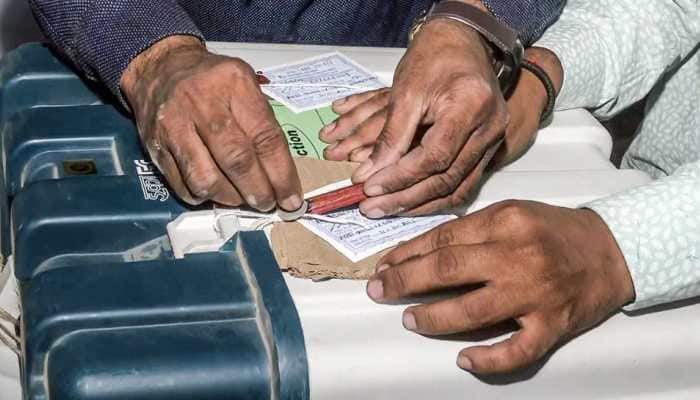 ECI to publish draft electoral rolls for five states, including Bengal ...