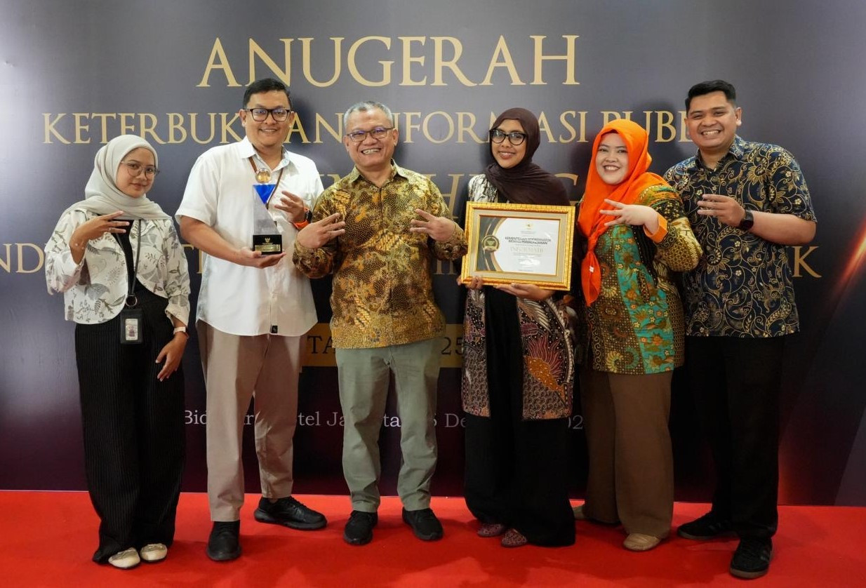 Komitmen Jaga Informasi, Kemenko Perekonomian Juarai Predikat Badan Publik Informatif