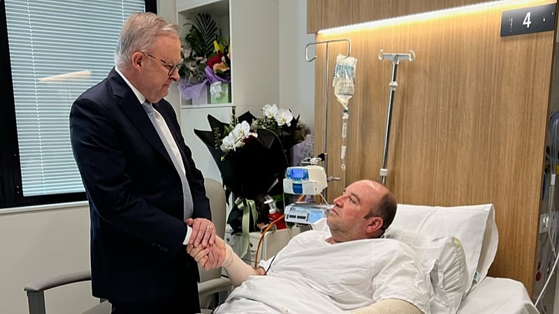 Bondi Beach hero al-Ahmed who tackled shooter raises €1.2m in donations