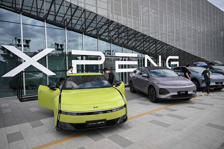 Xpeng, Li Auto latest to get approval to test 'hands-off' driving amid ...