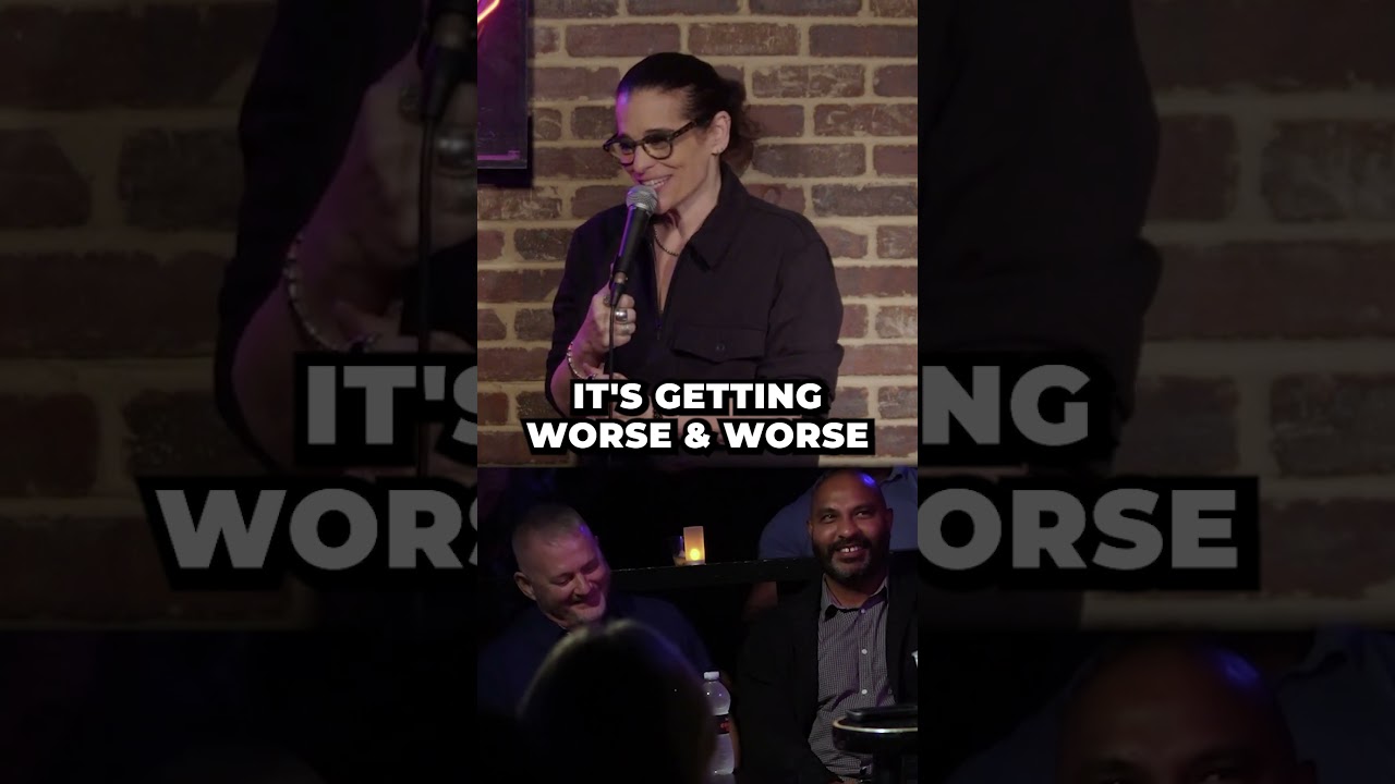 Comedian roasts man who runs successful non-profit organization
