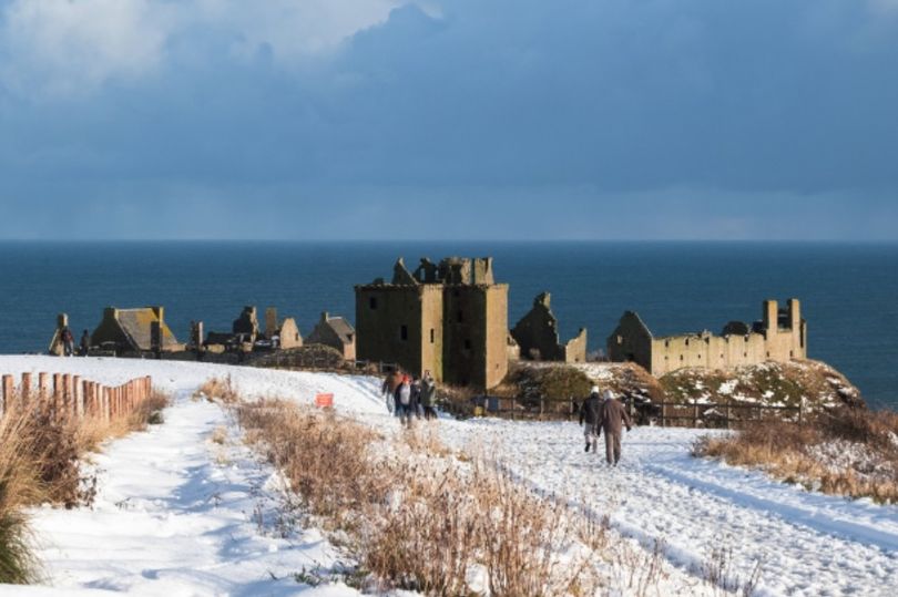 34 counties in England set to escape UK snow bomb which hits in 72 hours