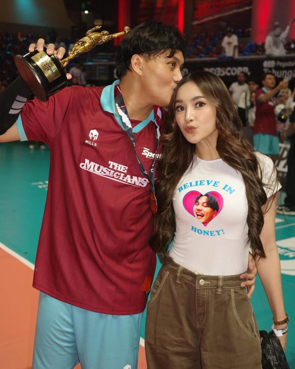Mengapa Rizky Febian Pisahkan Bayi Saat Mahalini Melahirkan