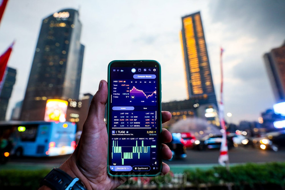 IHSG Naik ke 8.686, Saham DSSA, UNVR, BREN, dan AMMN Melonjak