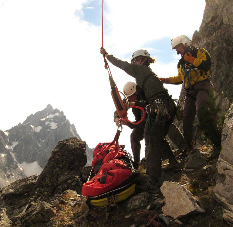 Barrasso bill aims to improve rescue response in national parks