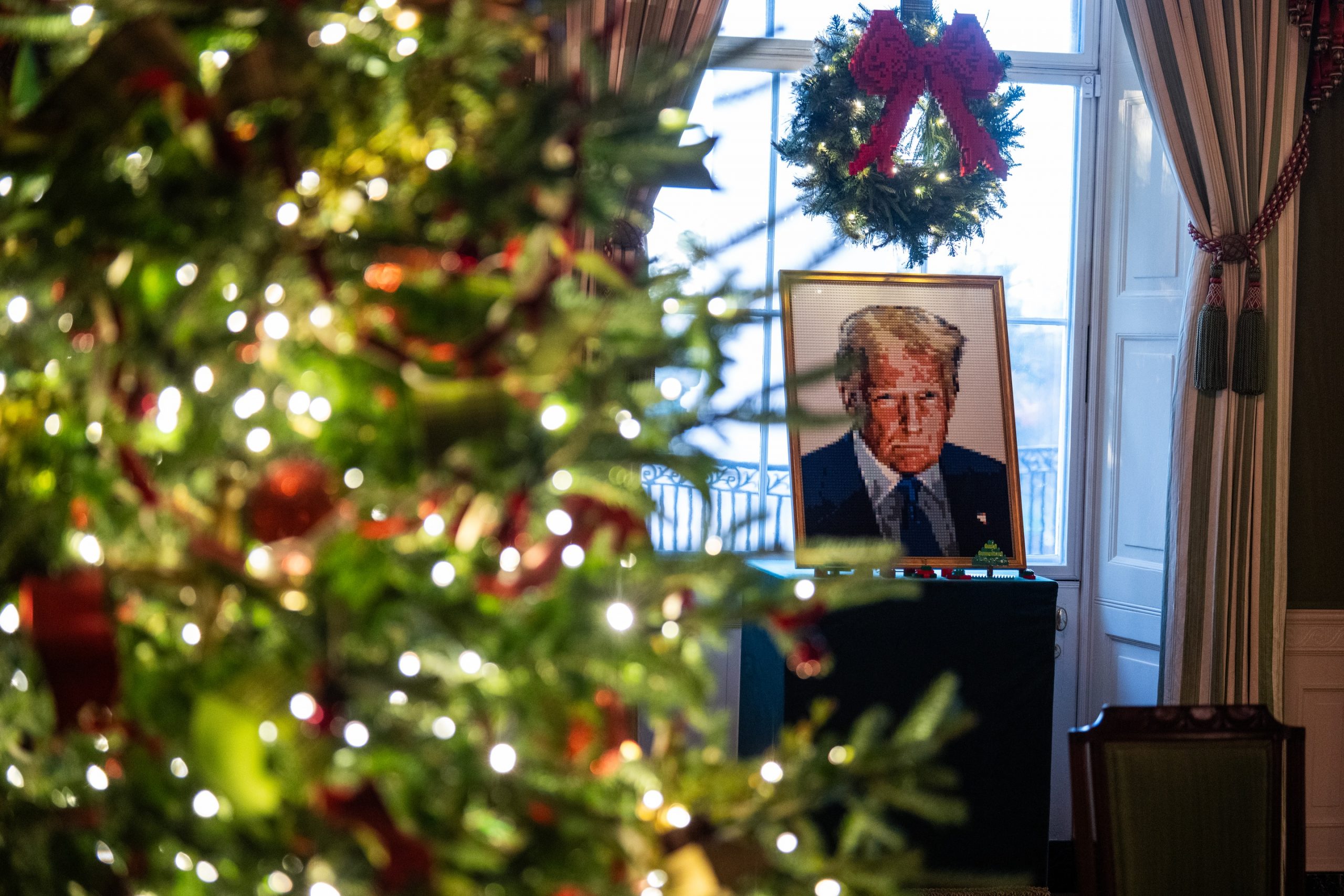 Which Us President Banned Christmas Trees In The White House
