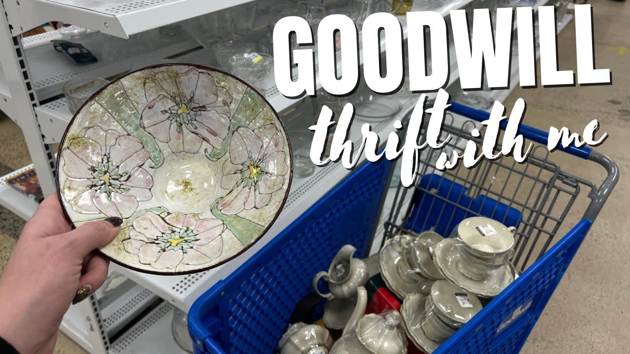 Tempted to load my cart | Goodwill thrift with me | Reselling