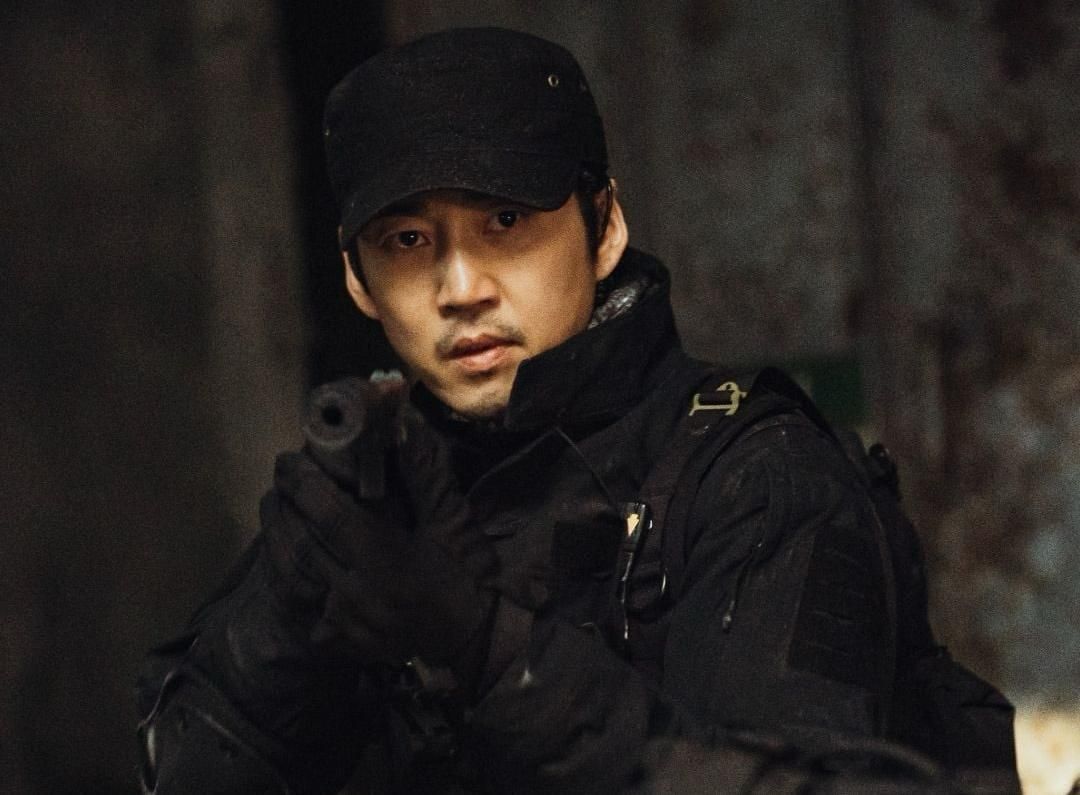 3 Drakor Aksi Yoon Kye Sang, Terbaru Heroes Next Door