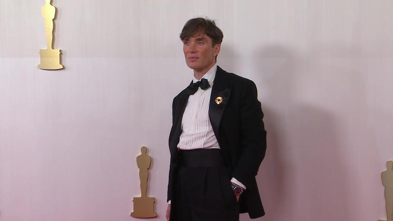 Cillian Murphy says his goodbye to iconic Peaky Blinders role was oddly underwhelming<br>