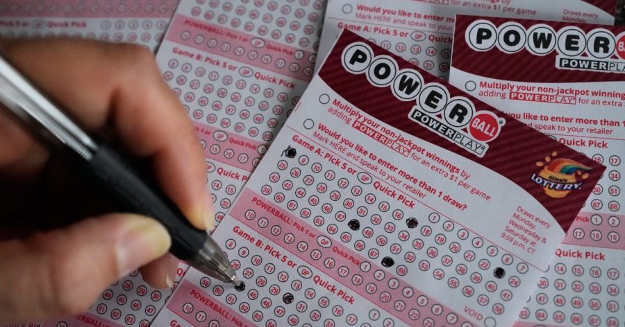 Powerball climbs to $1.25 billion after no one wins jackpot<br>