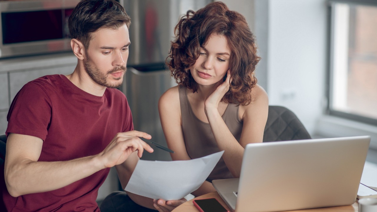 9 ways couples manage money without fights<br><br>
