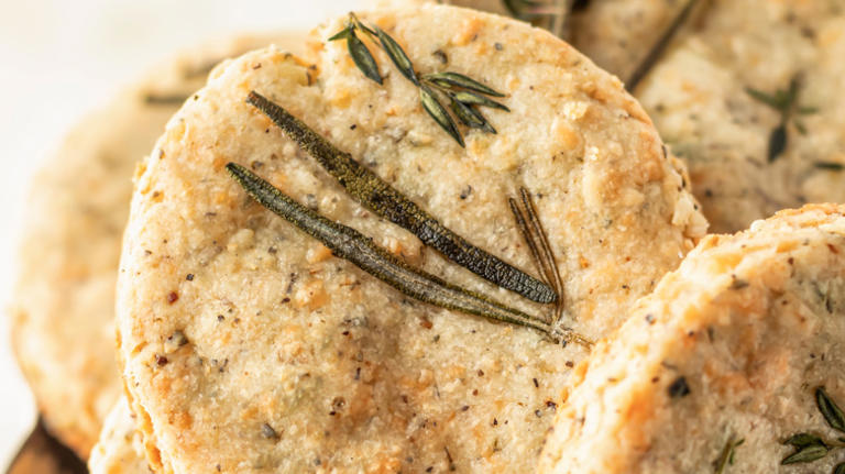 The store-bought seasoning that gives shortbread a savory twist