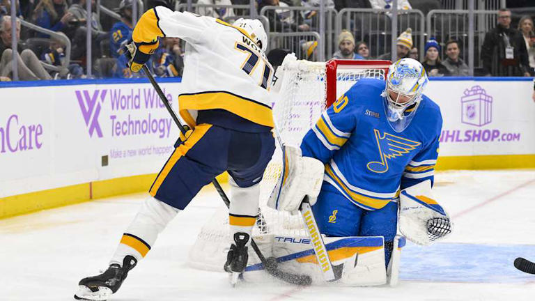 Hofer had a serious chance of overthrowing Binnington's throne, does ...
