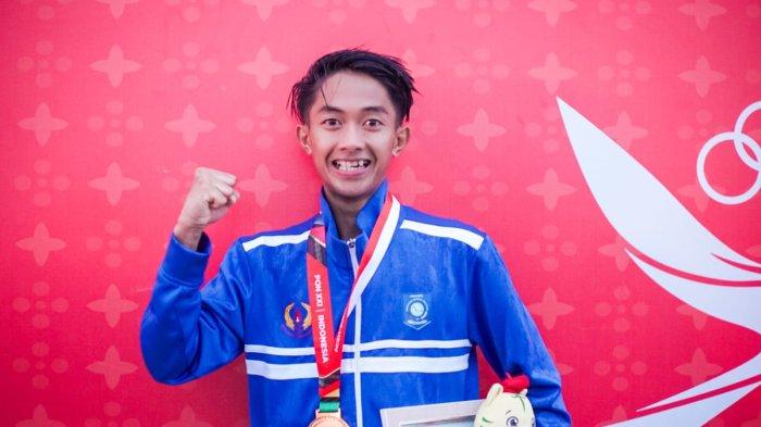 Tangis Haru di Belitung, Robi Syianturi Ciptakan Sejarah Emas Maraton SEA Games 2025