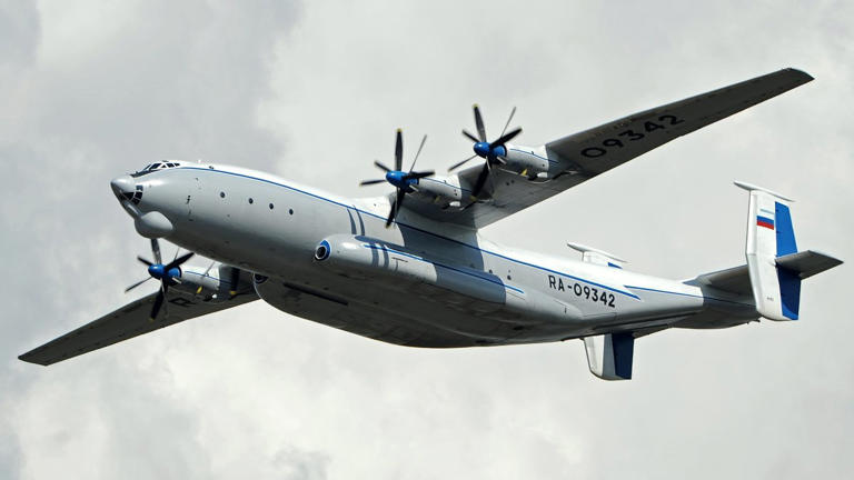 Antonow An-22 