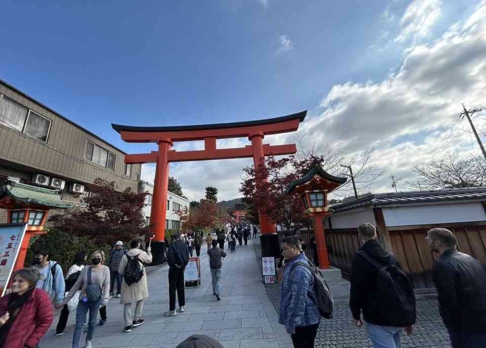 Lorong Harapan di Fushimi Inari
