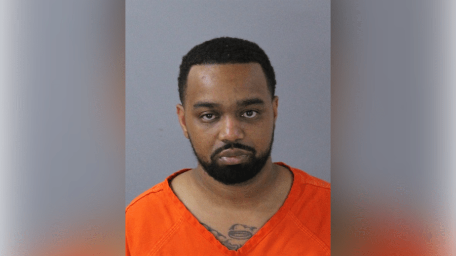 Ohio man pleads guilty to possessing device-making equipment in Mississippi